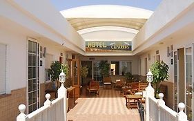 Hotel Donde Caparros